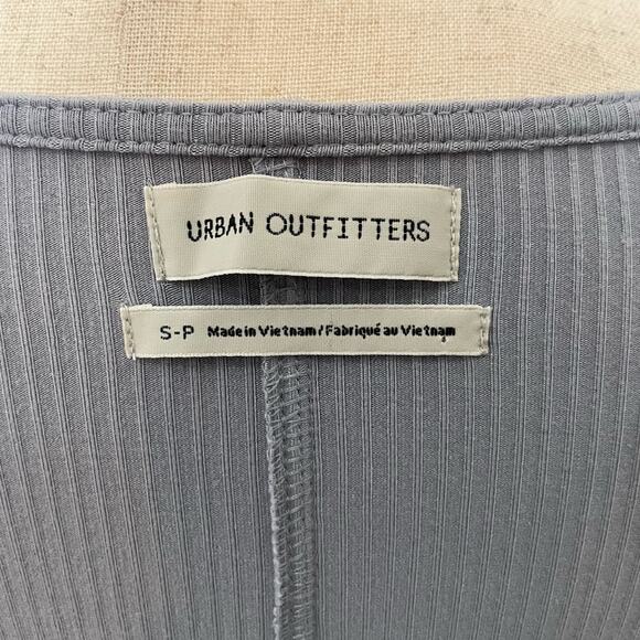 Urban Outfitters Blue-Gray Puff Sleeve Crop Top Small Boho Coquette - Picture 7 of 10